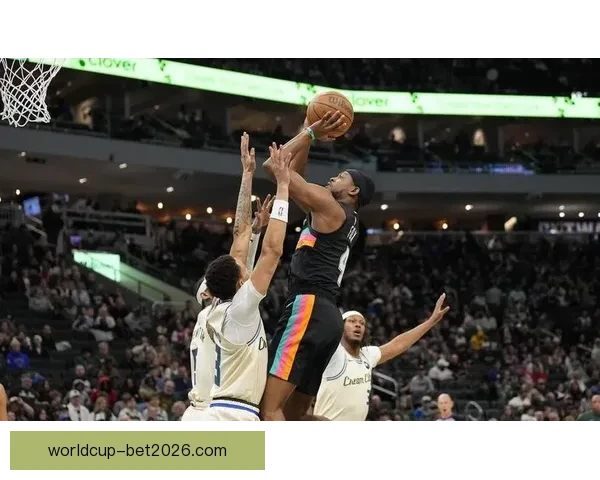 字母哥十年首次无缘季后赛文班克斯爆发马刺轻取雄鹿 字母哥十年首次无缘季后赛文班克斯爆发马刺轻取雄鹿